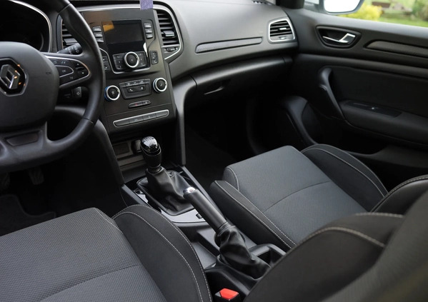 Renault Megane cena 57900 przebieg: 108000, rok produkcji 2019 z Nysa małe 596
